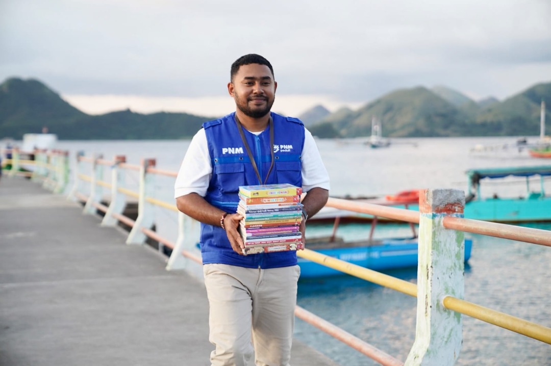 Ruang Baca Kecil Di Rinca Ini Menjadi Tempat Anak-Anak Mengenal Dunia Yang Lebih Luas, PNM Hadirkan Harapan Baru Di NTT
