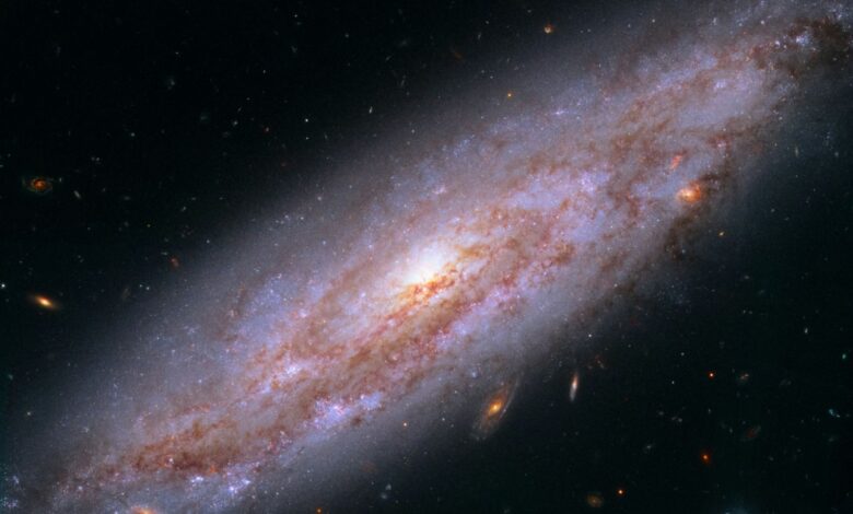 M88 Tampak Menawan Di Hubble, Tetapi Masa Depannya Di Virgo Cluster Tak Tenang