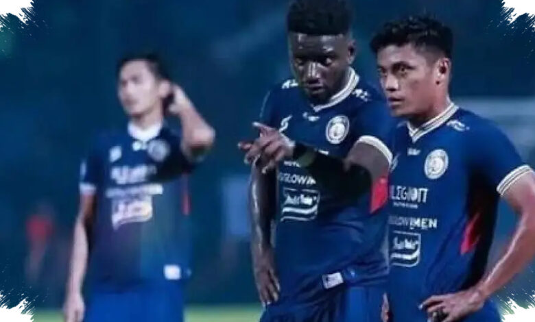 Rifat Resmi Angkat Kaki, Arema Juga Membidik Gelandang Timnas Jepang dan Winger Brasil