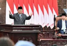 Prabowo Tegaskan Kepentingan Rakyat Harus Diutamakan, Pelaksana MBG Diminta Bekerja Serius