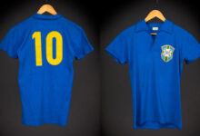 Jersey Didi Sisa Final Piala Dunia 1958, Warisan Pelé Kini Menuju Rp107 Miliar
