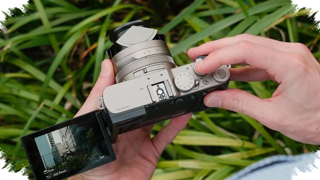 Zoom Panasonic Lumix L10 Bikin Ponsel Tertinggal, Harga Dan Dayanya Bikin Penasaran