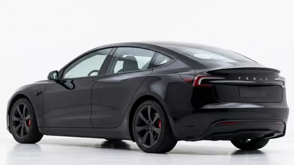 Roadster Baru Jadi Fokus Utama Tesla, Pembahasan Model 3 Plaid Masih Menggantung