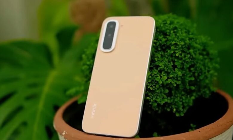 Baterai 6000 mAh Tetap Muat Di Bodi 7,49 Mm, Infinix Hot 70 Pikat Pasar Rp2 Jutaan