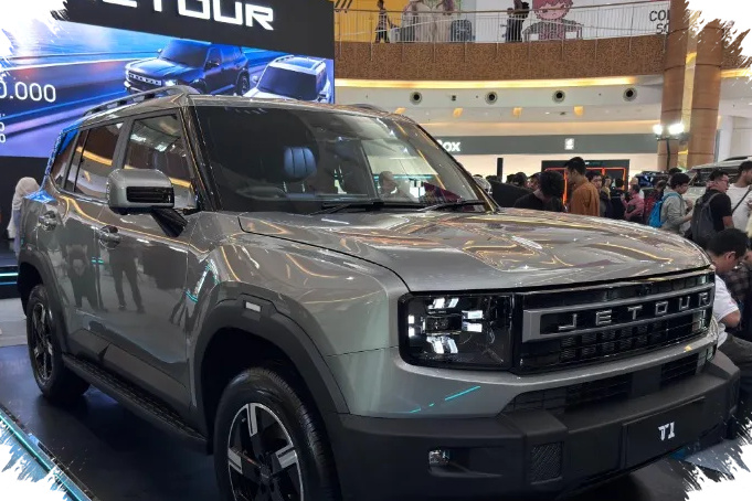 Jetour T1 Bensin Dan PHEV Berbeda Rp150 Juta, Kabin Varian Hybrid Jauh Lebih Mewah