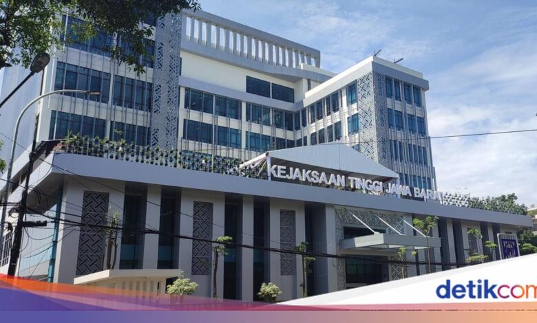 Kasus Tunjangan Rumah DPRD Indramayu Disorot, Mahasiswa Minta Kajati Jabar Usut Sampai Aktor Utama