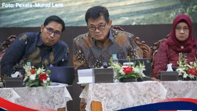 Purbaya Pertanyakan Penyegelan Tiga Gerai Tiffany & Co, Audit Belum Selesai Kok Sudah Ditutup?