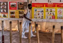 Barang Menumpuk Di Mpondwe, Penutupan Perbatasan Uganda Bikin Pedagang Rugi Besar