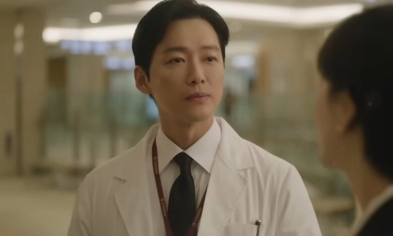 Nam Goong Min Kembali ke Peran Dokter, Istri Diculik Saat Rumah Tangganya Retak di The Husband