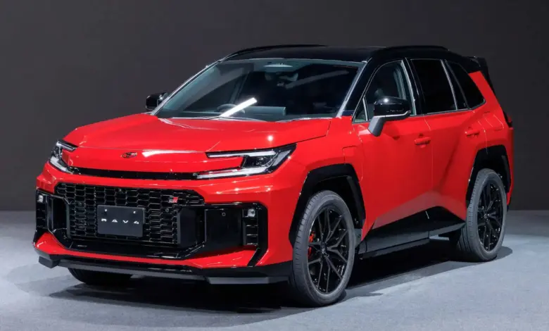 RAV4 GR Sport PHEV 2026 Tawarkan Rasa Sporty Tanpa Mengorbankan Fungsi Keluarga, Harganya Jadi Daya Tarik Utama