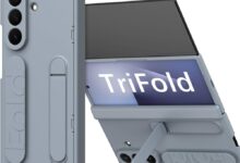 Samsung Siapkan Carbon Standing Case Untuk Fold 8 Ultra, Casing Tipis Ber-Penopang Dari Trifold