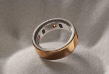Layar Kecil dan Getaran Bikin SR15 Ultra Lebih Praktis, Cincin Titanium Ini Tahan Hingga 30 Hari