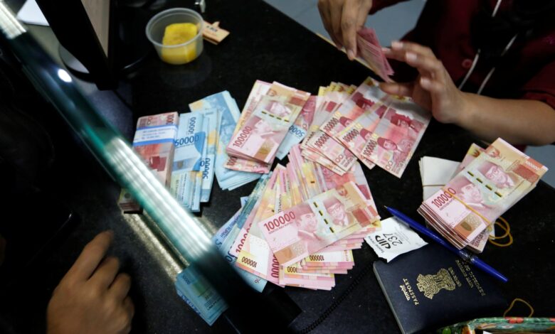Rupiah Tembus Rp18.020, DPR, BI, Dan Istana Bergerak Serentak Jaga Stabilitas