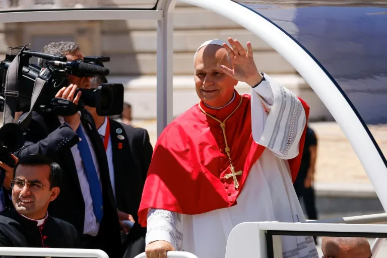 Cuaca Panas dan Kerumunan Besar Menanti Misa Leo XIV Di Madrid, Kota Siapkan Operasi Raksasa