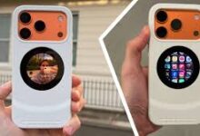 VisionCase Untuk iPhone 17 Pro Max Bawa Layar Sekunder, Bisa Tampil Notifikasi Hingga Game Retro Di Belakang