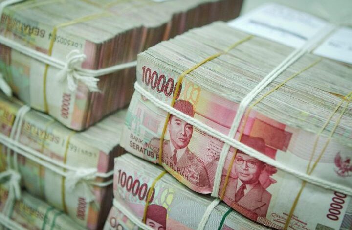 Lelang Serentak DJP Jakarta Barat Himpun Rp300 Juta, 7 Dari 13 Aset Sitaan Terjual
