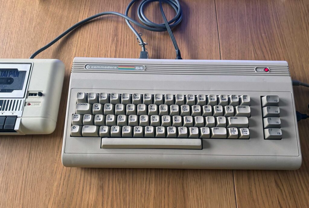 Kejayaan Commodore 64 Tak Menyelamatkan Perusahaan, Inilah Titik Balik yang Meruntuhkannya