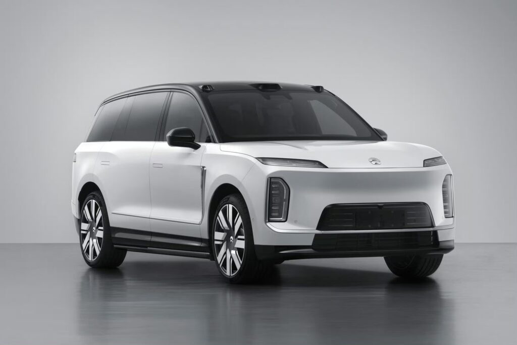 Nio ES9 Hampir Capai 10.000 Pengiriman, Eksekutifnya Ragukan Uji Sasis Li Auto