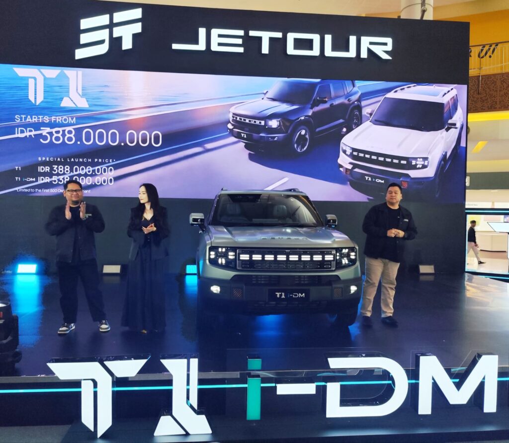 Jetour T1 Hadir Dalam Dua Pilihan Mesin, Versi PHEV Tawarkan Jarak Tempuh 1.200 Km