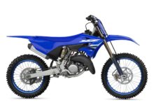 Yamaha YZ125 Tetap Dipilih Pembalap, Ringan Diarahkan Tetapi Menuntut Kendali Gas Tepat
