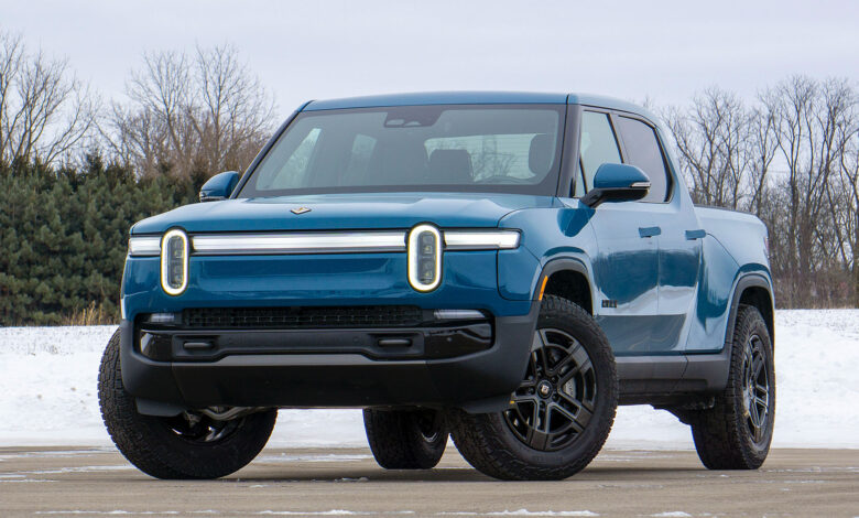 Kendaraannya Masih Bermasalah, Pemilik Rivian R1T Tumpahkan Protes Di Depan Showroom Denver