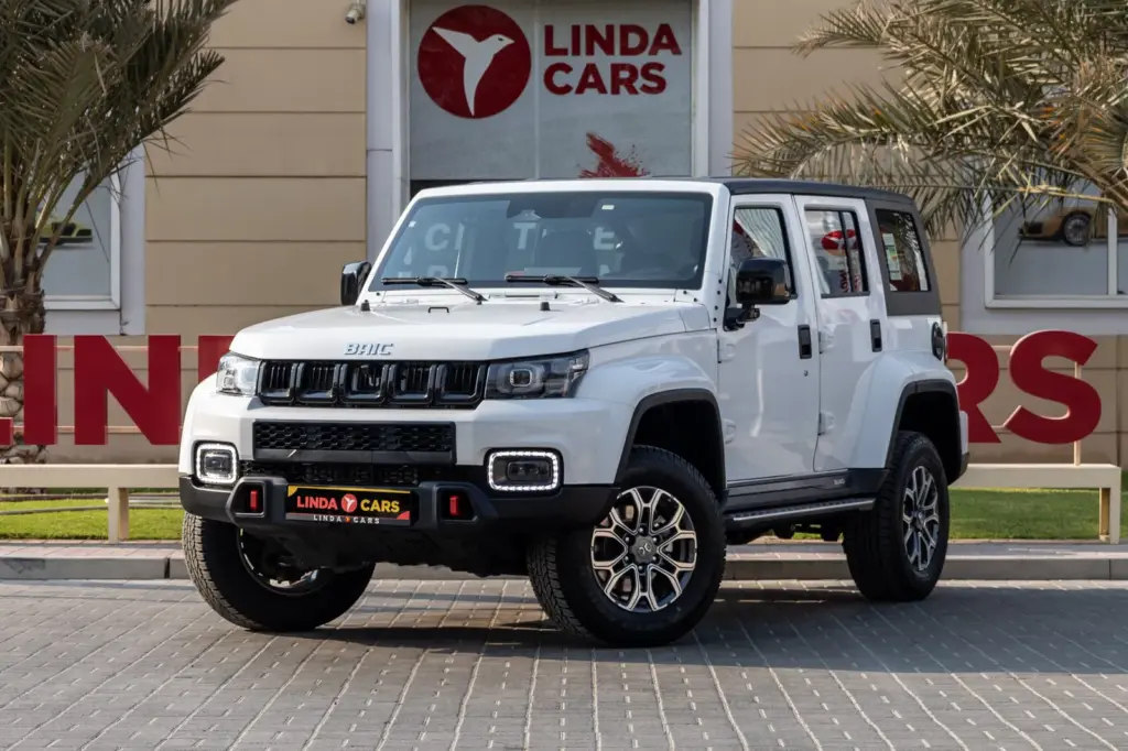 Rakitan Lokal Dan 4×4, BAIC BJ40 Plus 2026 Datang Dengan Karakter Off-Road Serius