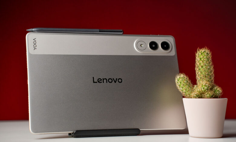 Keyboard Dan Stylus Sudah Satu Paket, Lenovo Yoga Tab Siap Gantikan Laptop Ringan Rp10,9 Juta