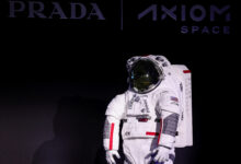 LCVG Prada Untuk NASA, Pakaian Dalam Astronot Yang Menahan Ekstrem Bulan