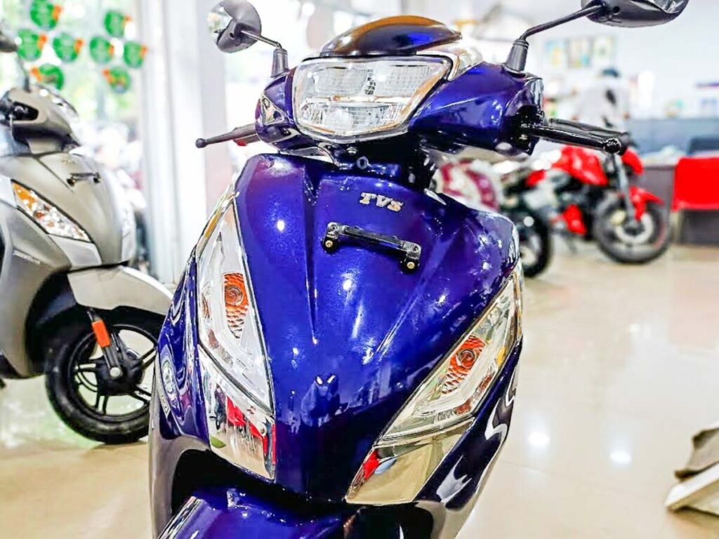 TVS Jupiter 125 Lebih Luas, Honda Activa 125 Menahan Serangan Lewat Panel Digital