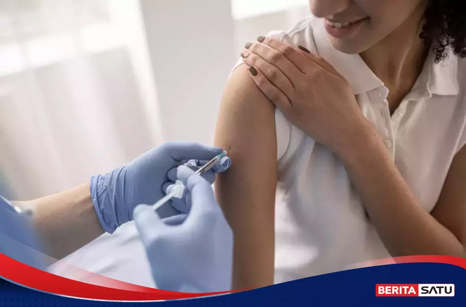 Tanpa Jarum Dan Lebih Stabil, Vaksin AI Cambridge Ini Mulai Diuji Pada Manusia