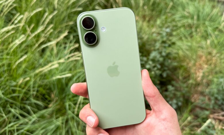 iPhone 17 Standar Tertinggal, Apple Simpan AI Paling Canggih untuk Model Tertentu