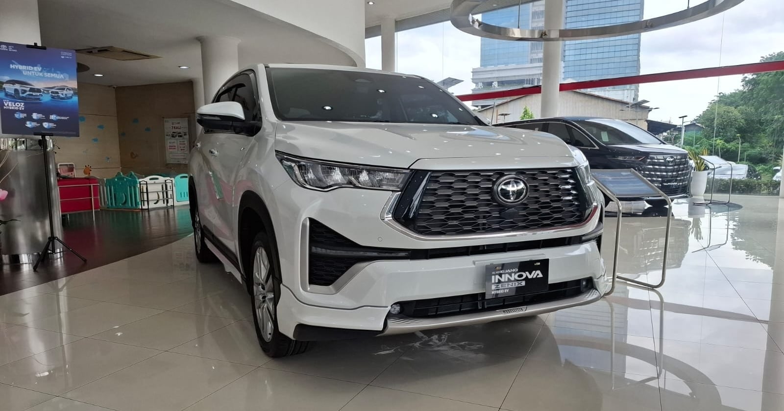 Auto2000 Bidik Luar Jawa Saat Dealer Asco Daihatsu Tutup, Ini Strategi Mereka