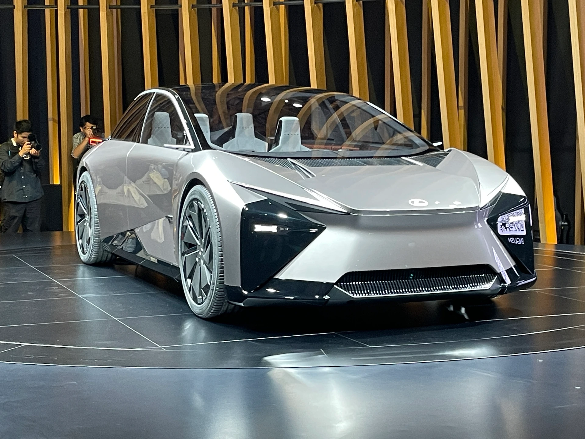 Lexus LF-ZC Dibatalkan, Toyota Ubah Arah Besar Strategi Mobil Listriknya