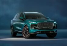 LEPAS Ubah Panggung Fashion Jadi Etalase Mobil Listrik Bernuansa Modern