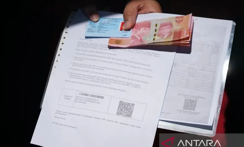 Desil Bansos Rendah Kian Menentukan Peluang Bantuan, Cek NIK Kini Bisa Dilakukan Sendiri