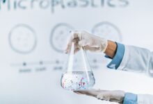 Mikroplastik Sudah Masuk Lewat Udara dan Makanan, Risiko Jangka Panjangnya Mengintai
