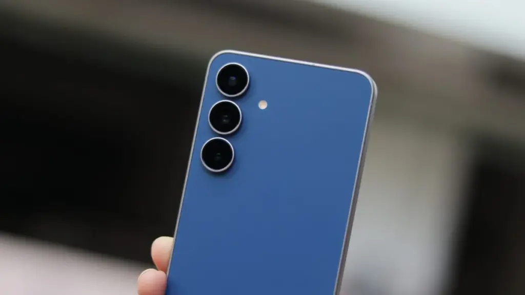 Galaxy S25 FE Kebagian Patch Juni 2026, 45 Celah Keamanan Langsung Ditutup