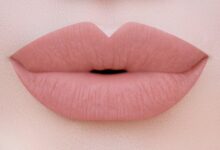7 Lipstik Ini Tetap Nyaman di Bibir Kering, Matte Awet Tanpa Mudah Pecah