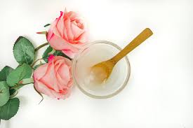 5 Jelly Mask Mawar yang Bikin Kulit Lembap dan Kemerahan Lebih Tenang