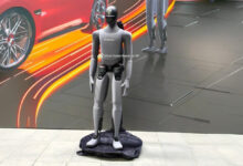 Robot Xiaomi Makin Mirip Manusia, Kini Bisa Memotret Pakai Xiaomi 17T Pro