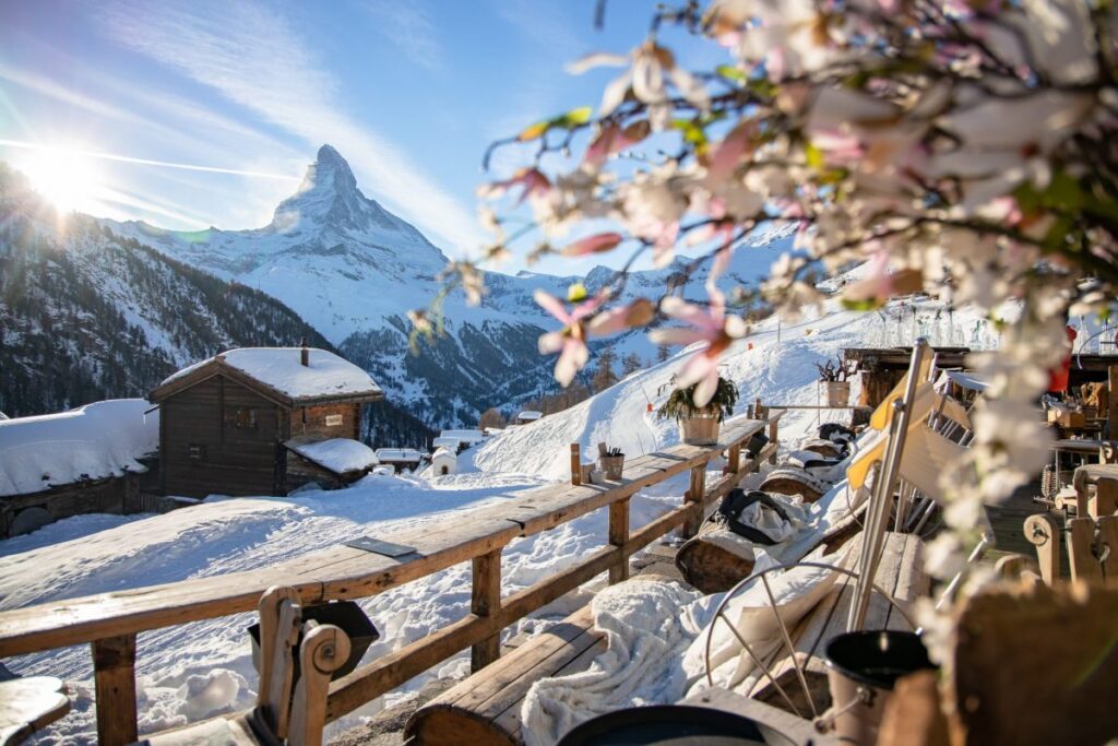 6 Prompt Gemini AI yang Mengubah Foto Biasa Terasa Seperti Liburan ke Swiss