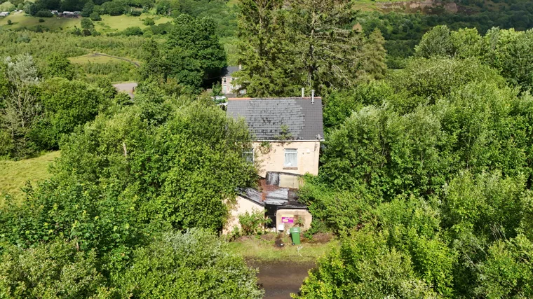 Rumah Terakhir di Desa Tambang Wales Ini Dilelang, Sisa Komunitas yang Menghilang