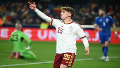 Newcastle Beralih ke Victor Munoz, Sisi Sayap Terancam Kosong Setelah Gordon Pergi