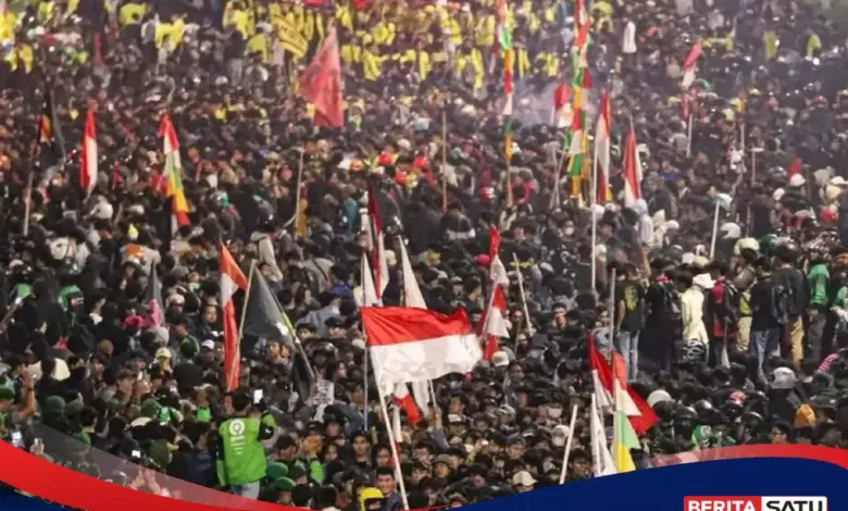 Kepadatan Memuncak di Pusat Jakarta, MRT Tutup 3 Akses Stasiun Sementara