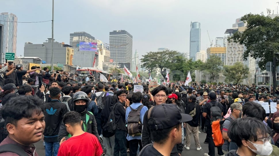 Bom Molotov Disita di Benhil, Dua Orang Diperiksa Usai Diduga Tunggangi Demo Mahasiswa