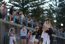 Serangan Hiu di Coogee Beach, Peselancar 30 Tahun Alami Luka Berat di Lengan dan Kaki
