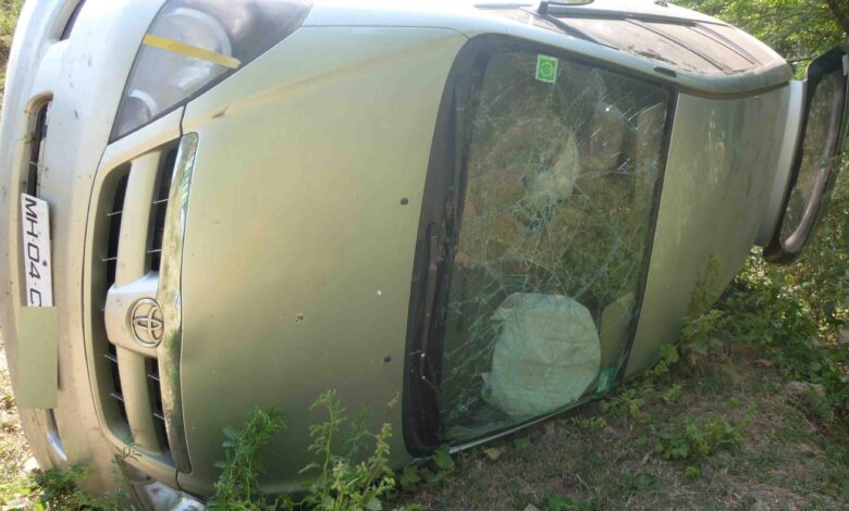 Fortuner Di Tanah Abang Dikepung Warga, Kaca Depan Hancur Dilempari Batu