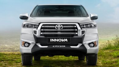 Innova Crysta Facelift 2026 Tampil Makin Tegas, Gril Depannya Kini Bawa Nuansa Land Cruiser