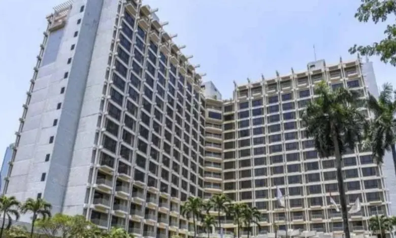 Bagir Manan Menolak Eksekusi Hotel Sultan, Ingatkan Negara Tak Boleh Bertindak Berlebihan