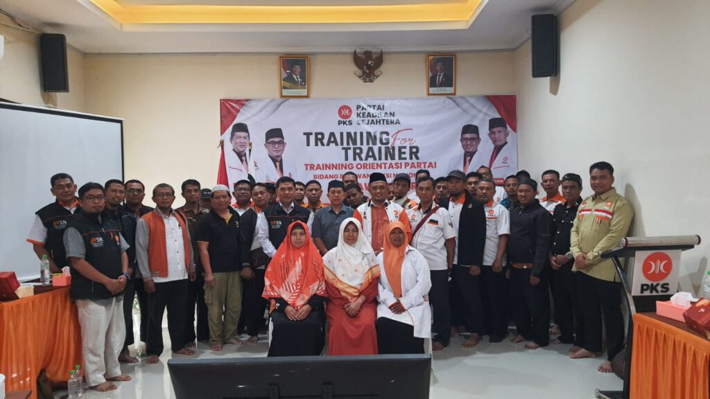 PKS Jatim Kejar 250 Ribu Sahabat PKS, Mesin Relawan Dipacu Lebih Rapi